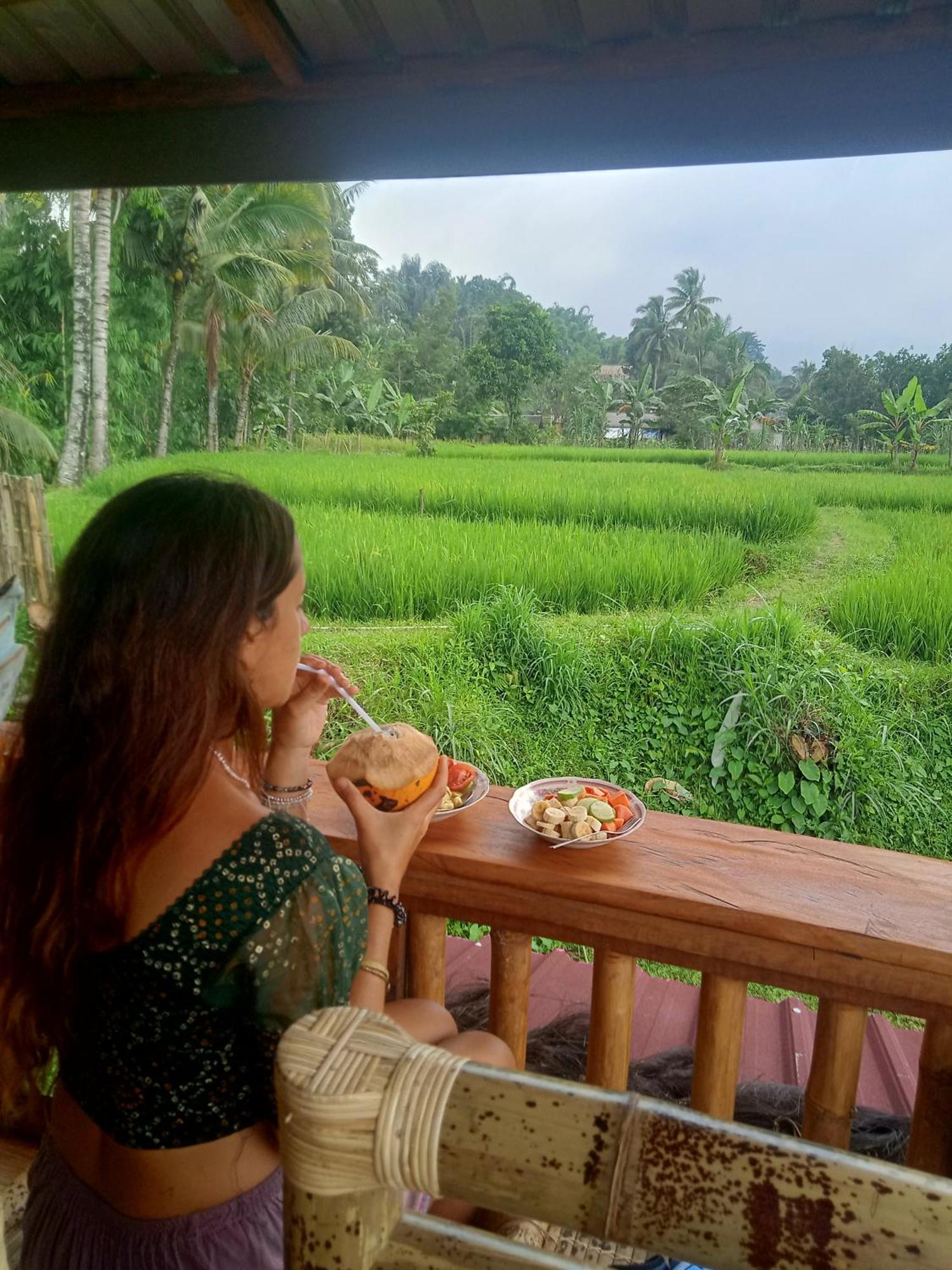 Coconut Homestay Тетебату Екстер'єр фото