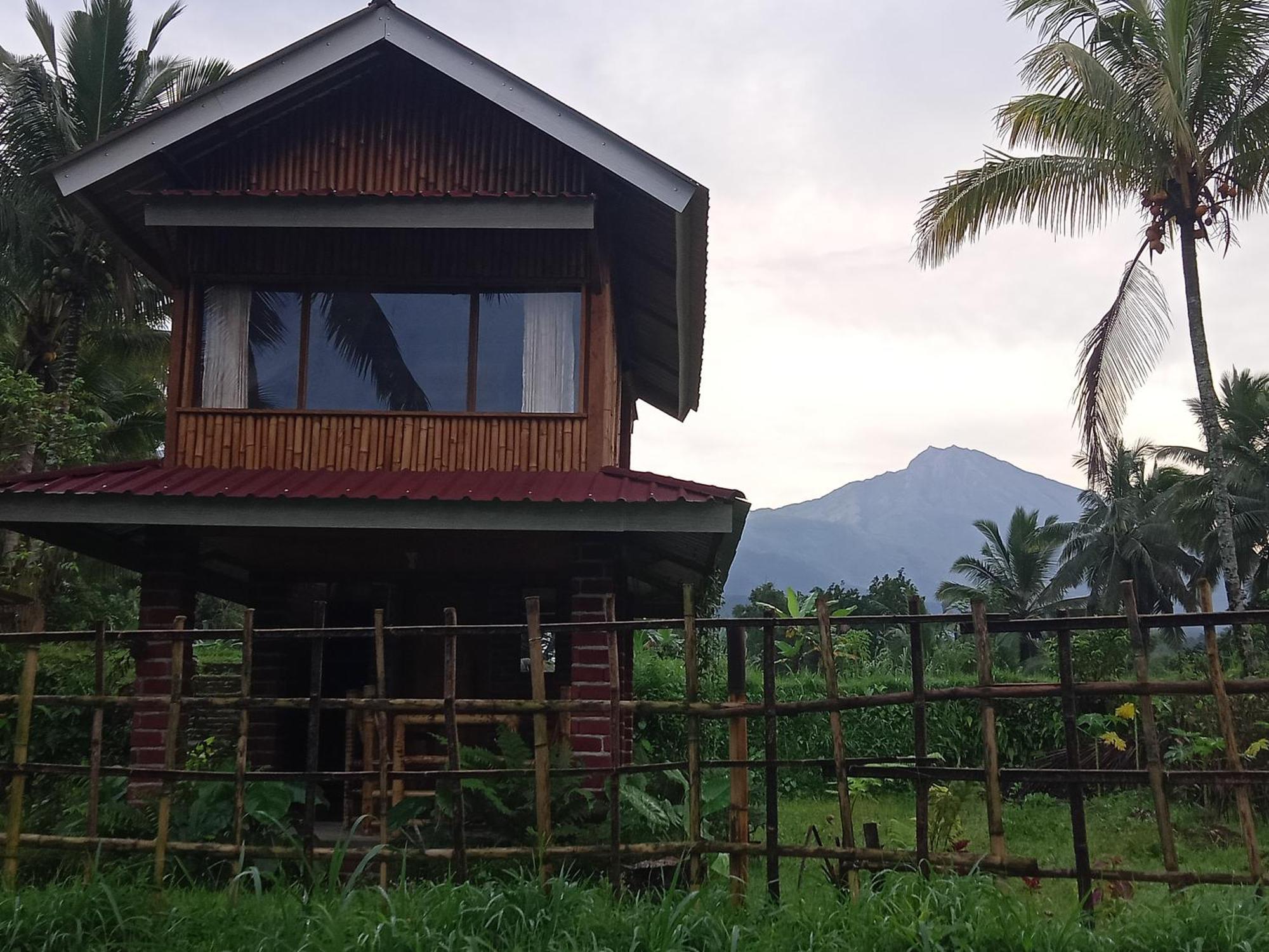 Coconut Homestay Тетебату Екстер'єр фото